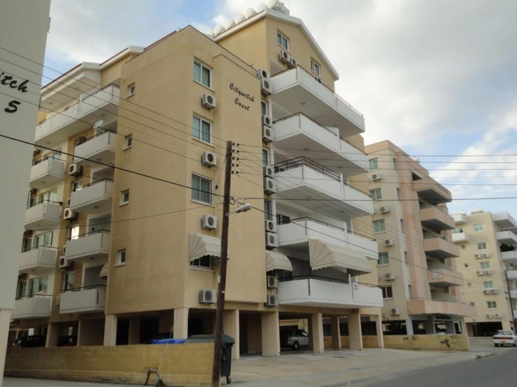 Apartments Mackenzie 1+1 Larnaka Exterior foto